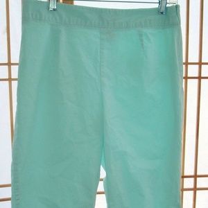 Mossimo Womens Light Blue capri pants